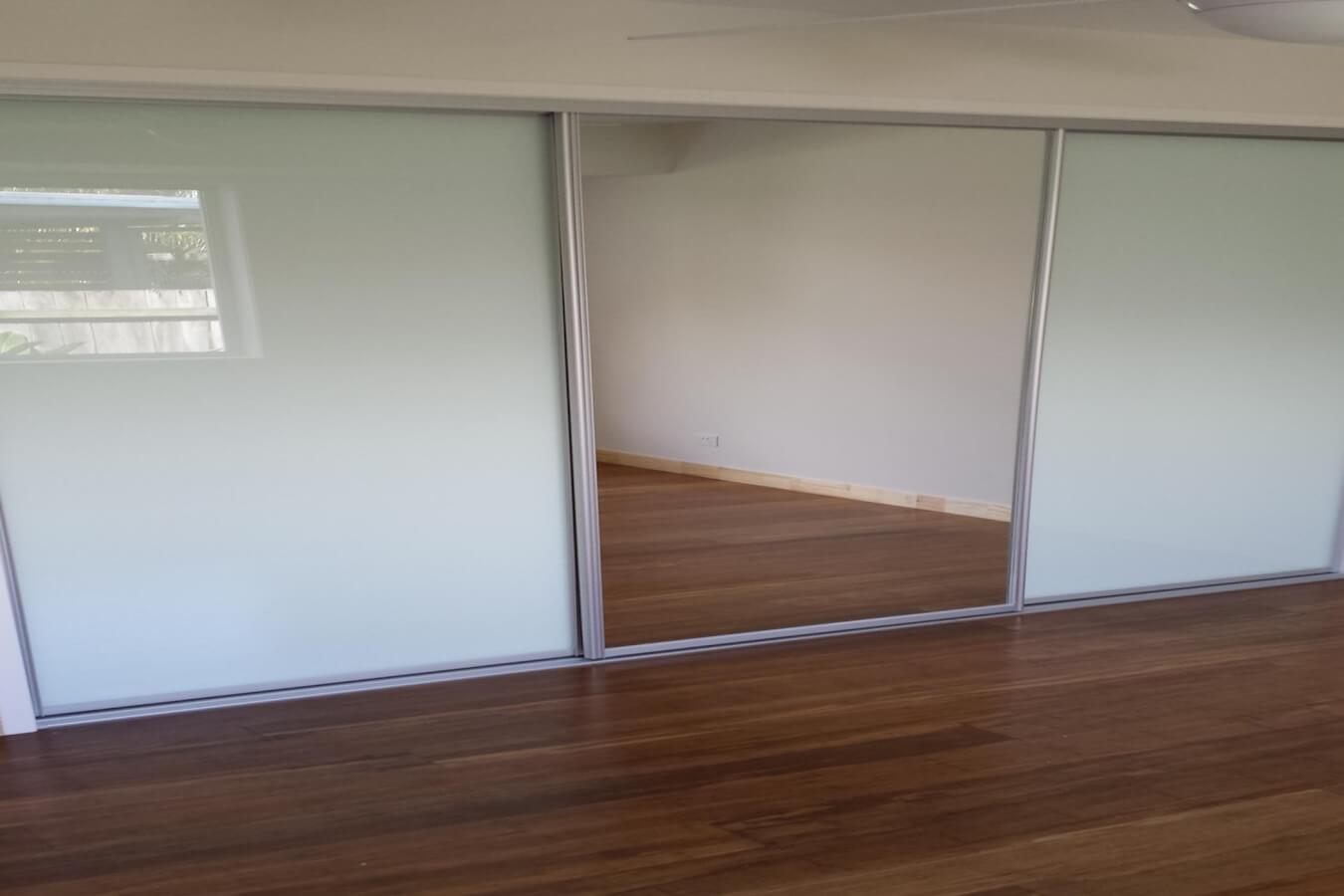 Glass And Mirror Sliding Wardrobe Doors All About Kitchens