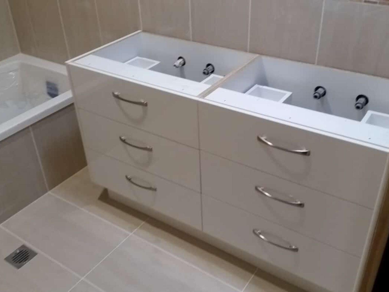 Jenny-and-Geoff-Vanity-Unit-27.2.2016